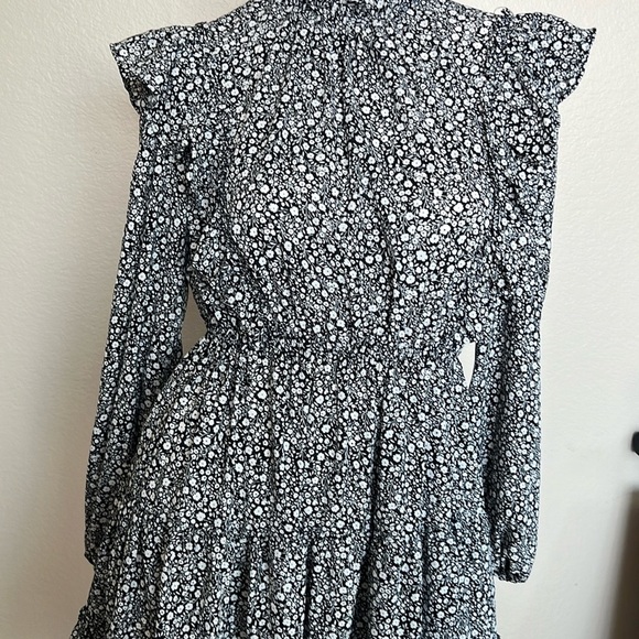 Floral Black and White Dress - Picture 3 of 8